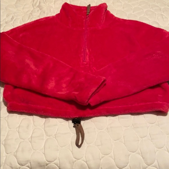 Urban outfitters cropped plush zipper top - Picture 3 of 4
